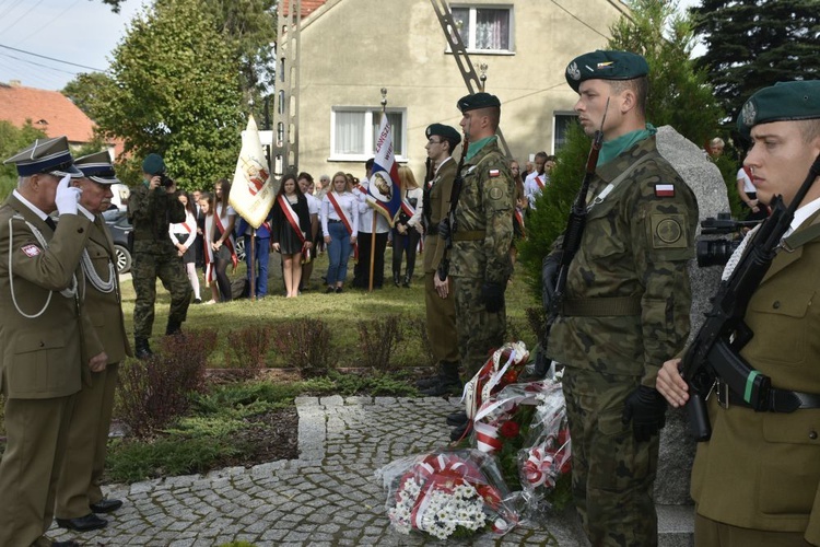 Główne uroczystości upamiętniające więźniów obozu pracy