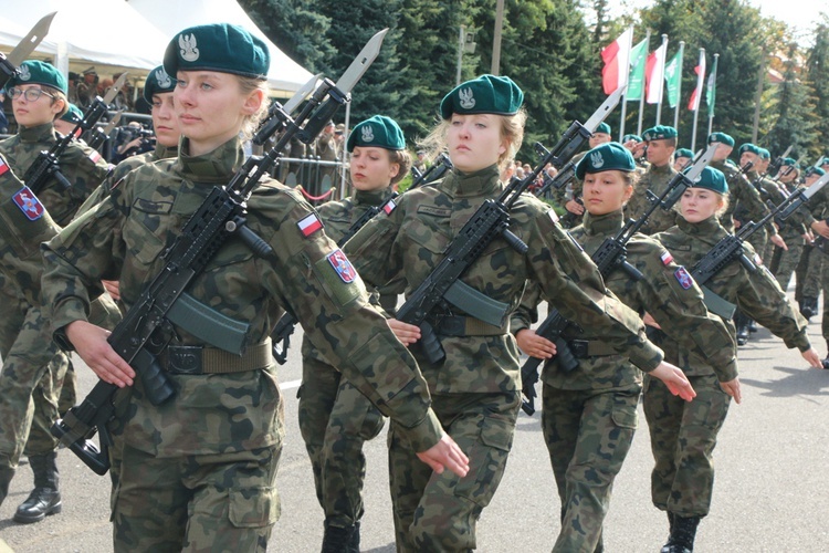 Przysięga wojskowa podchorążych Akademii Wojsk Lądowych 2019