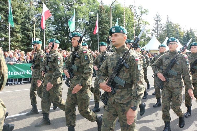 Przysięga wojskowa podchorążych Akademii Wojsk Lądowych 2019