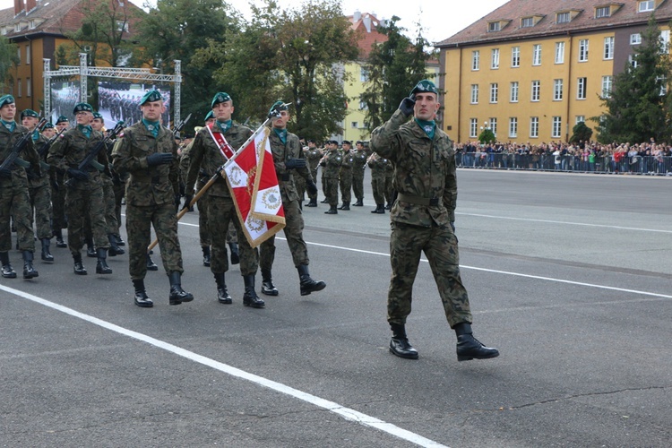 Przysięga wojskowa podchorążych Akademii Wojsk Lądowych 2019