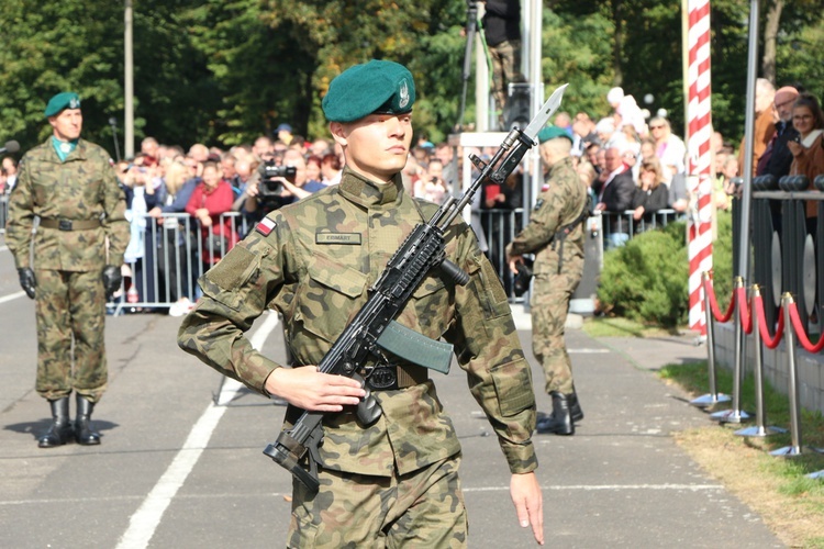 Przysięga wojskowa podchorążych Akademii Wojsk Lądowych 2019