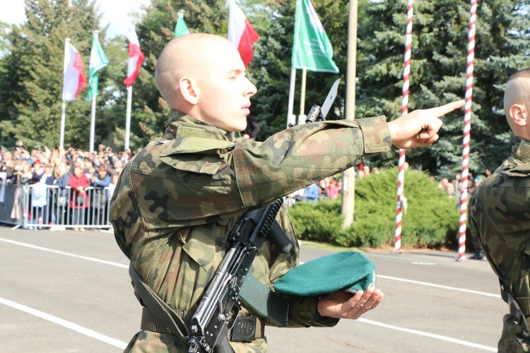 Przysięga wojskowa podchorążych Akademii Wojsk Lądowych 2019