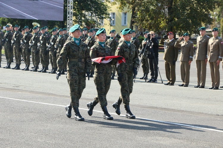 Przysięga wojskowa podchorążych Akademii Wojsk Lądowych 2019