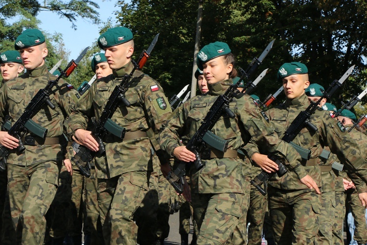 Przysięga wojskowa podchorążych Akademii Wojsk Lądowych 2019