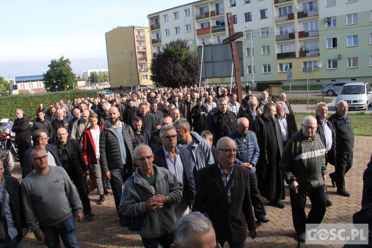 VII Pielgrzymka Mężczyzn do sanktuarium Pierwszych Męczenników Polski w Międzyrzeczu - cz. I