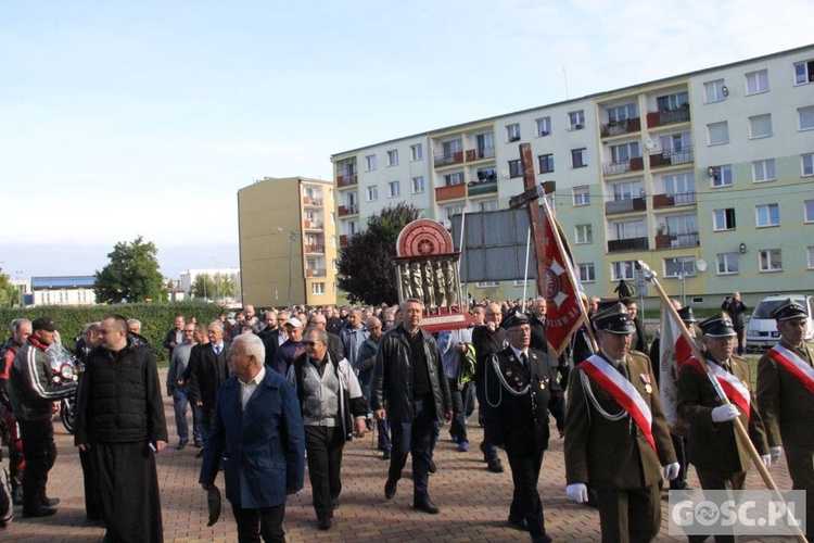 VII Pielgrzymka Mężczyzn do sanktuarium Pierwszych Męczenników Polski w Międzyrzeczu - cz. I