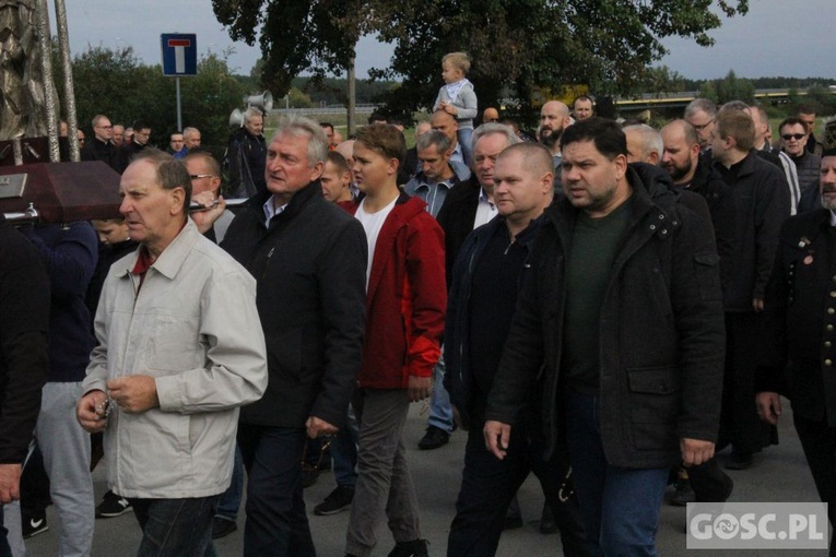 VII Pielgrzymka Mężczyzn do sanktuarium Pierwszych Męczenników Polski w Międzyrzeczu - cz. I