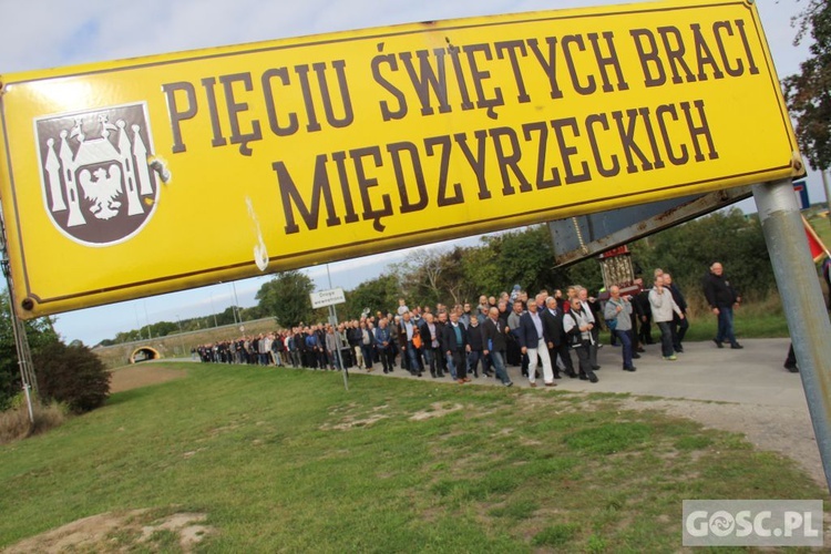 VII Pielgrzymka Mężczyzn do sanktuarium Pierwszych Męczenników Polski w Międzyrzeczu - cz. I