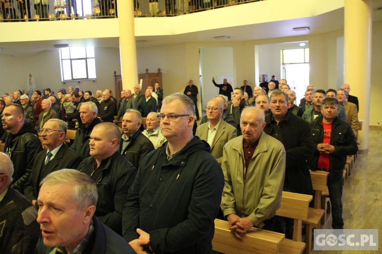 VII Pielgrzymka Mężczyzn do sanktuarium Pierwszych Męczenników Polski w Międzyrzeczu - cz. II