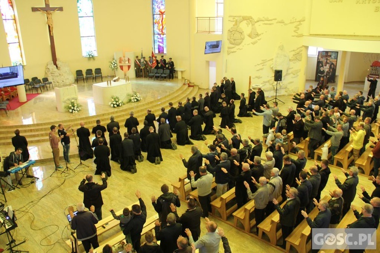 VII Pielgrzymka Mężczyzn do sanktuarium Pierwszych Męczenników Polski w Międzyrzeczu - cz. II