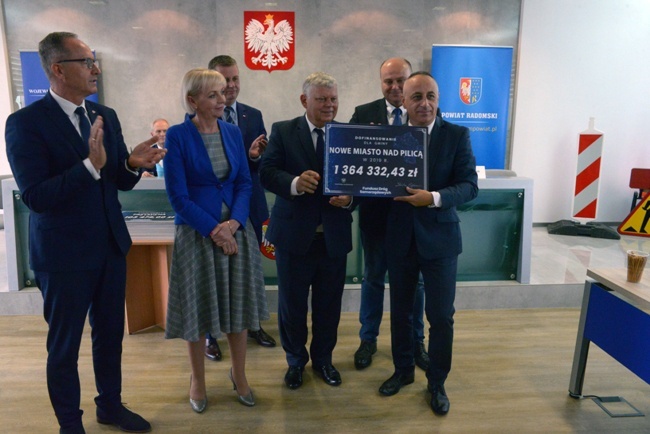 Dotacje na drogi lokalne w regionie radomskim