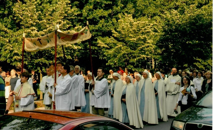 100-lecie parafii MB Częstochowskiej. Współczesność