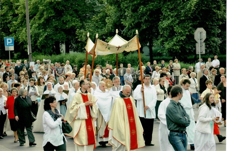 100-lecie parafii MB Częstochowskiej. Współczesność