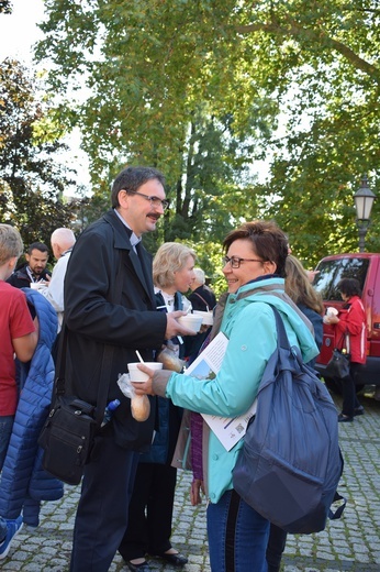 Ruch Rodzin Nazaretańskich rozpoczął rok formacyjny we Wrocławiu cz. 2