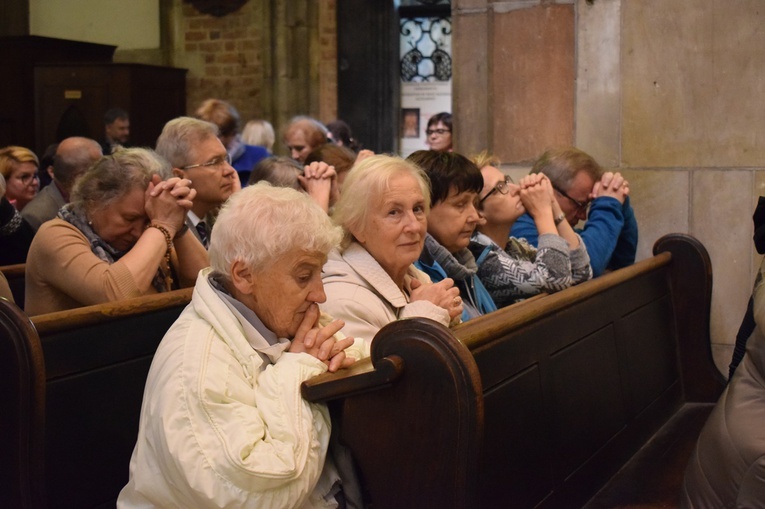Ruch Rodzin Nazaretańskich rozpoczął rok formacyjny we Wrocławiu cz. 2