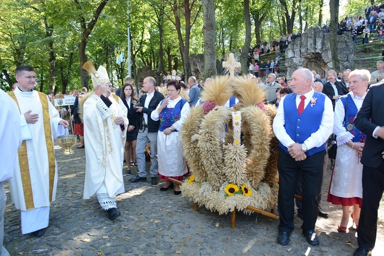 Diecezjalne dożynki na Górze św. Anny