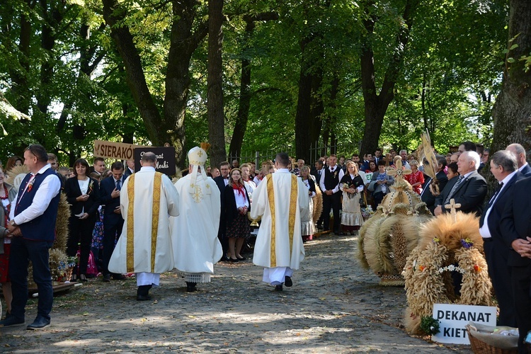 Diecezjalne dożynki na Górze św. Anny