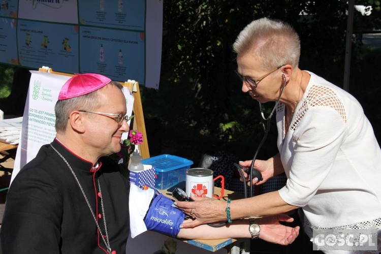 Akcja "Kromka chleba dla sąsiada" i Niedziela św. Franciszka w Jaczowie