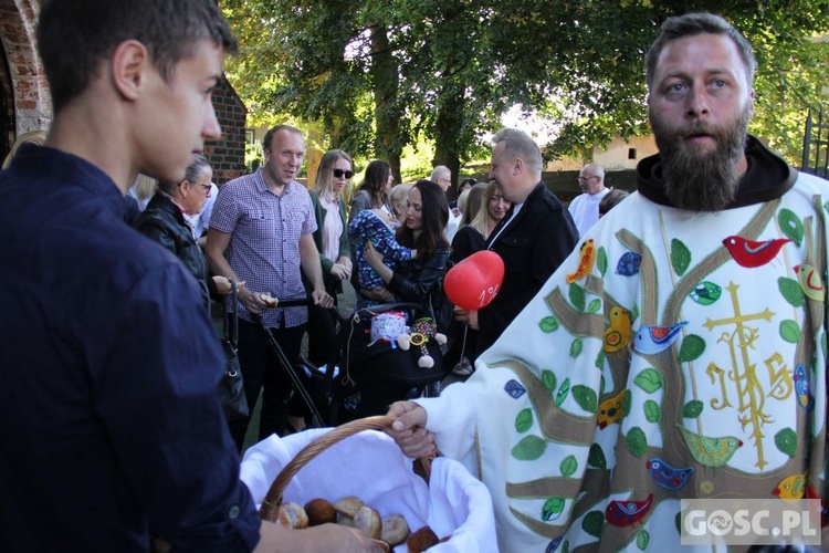 Akcja "Kromka chleba dla sąsiada" i Niedziela św. Franciszka w Jaczowie