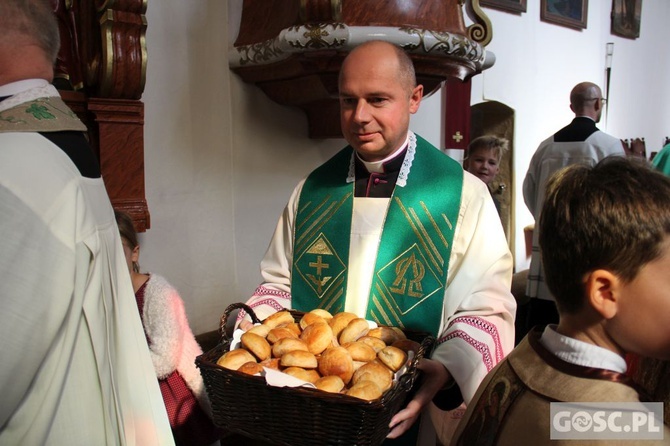 Akcja "Kromka chleba dla sąsiada" i Niedziela św. Franciszka w Jaczowie