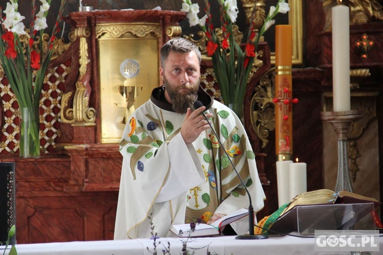 Akcja "Kromka chleba dla sąsiada" i Niedziela św. Franciszka w Jaczowie