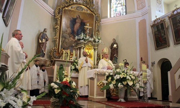 Gliwice. 300. rocznica poświęcenia kościoła w Łabędach