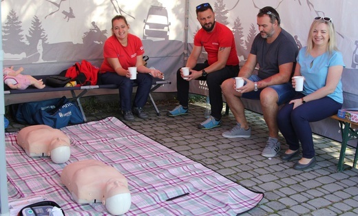 1. Festyn parafialny "Dach z serca" na os. Polskich Skrzydeł w Bielsku-Białej
