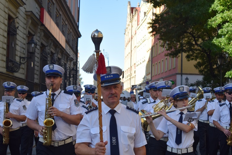 Ulicami Wrocławia ze św. Stanisławem i św. Dorotą