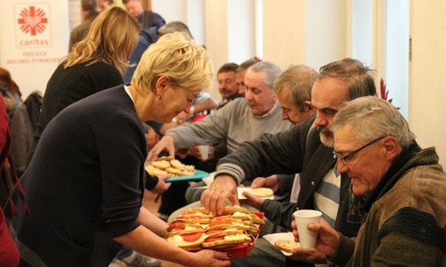 Członkowie diakonii "Miasta na Górze" przygotowali gościnę dla wszystkich uczestników Wieczernika.