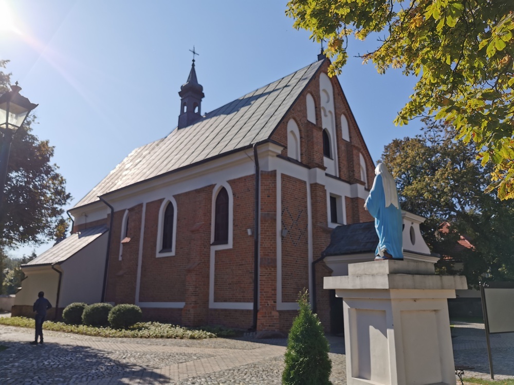 Kościół św. Jakuba na Tarchominie - warszawa.gosc.pl