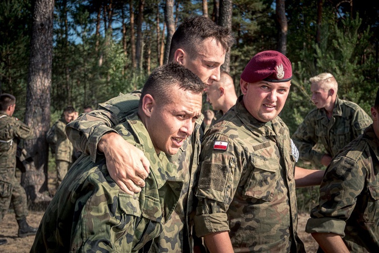 ​Zlot klas mundurowych z całej Polski w Żaganiu