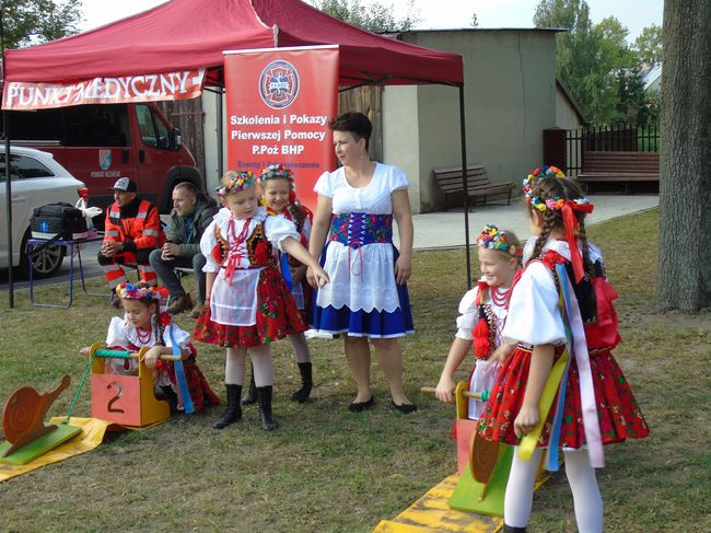 Rudnik nad Sanem. Piknik Rodzinny na ludowo.