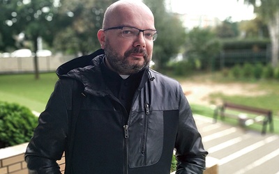▲	Ks. Damian Dorot jest wikariuszem w parafii NMP Nieustającej Pomocy w Lublinie.