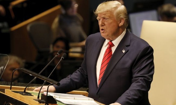 Donald Trump podczas przemówienia
