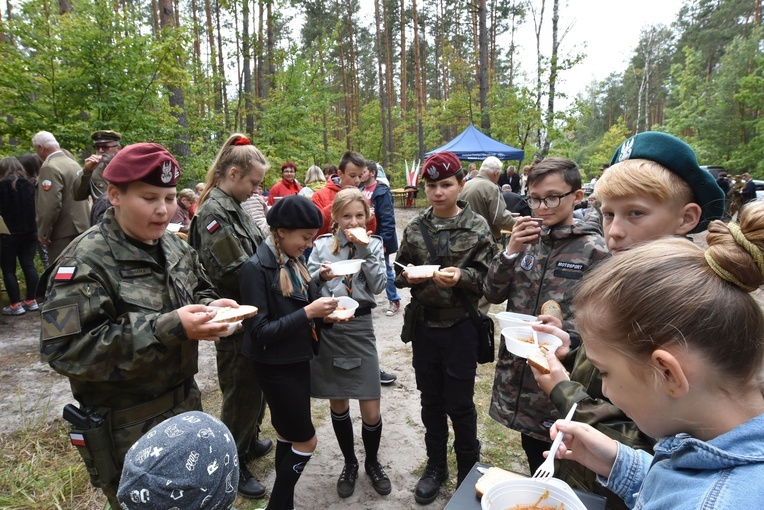 Uroczystości w Świnkach