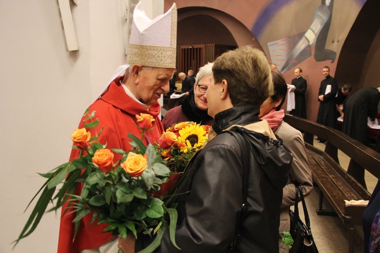 Katowice. Msza św. w intencji abp. seniora Damiana Zimonia