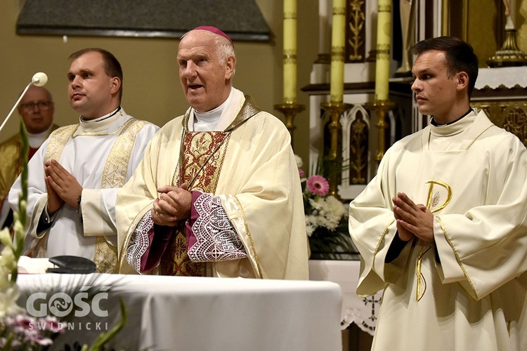 Uroczyste wprowadzenie w urząd proboszcza ks. Arkadiusza Chwastyka