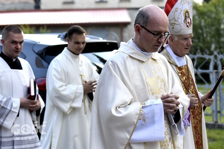 Uroczyste wprowadzenie w urząd proboszcza ks. Arkadiusza Chwastyka