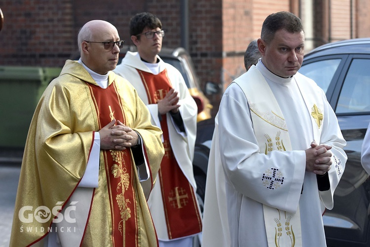 Uroczyste wprowadzenie w urząd proboszcza ks. Arkadiusza Chwastyka