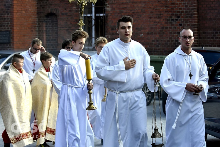 Uroczyste wprowadzenie w urząd proboszcza ks. Arkadiusza Chwastyka