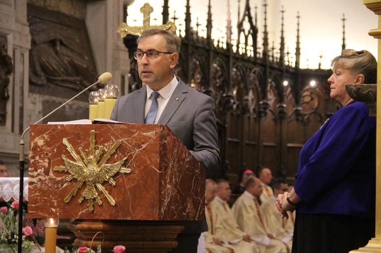 X Forum Ruchów i Stowarzyszeń - Msza św.