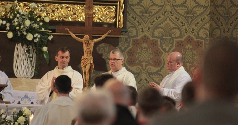 Dzień wypełnony slużbą