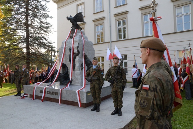 Odsłonięcie pomnika żołnierzy AK