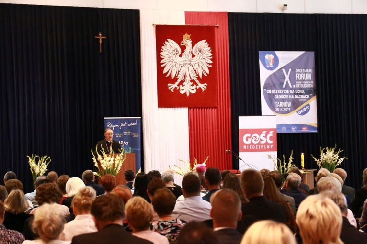 X. Forum Ruchów i Stowarzyszeń - sesja