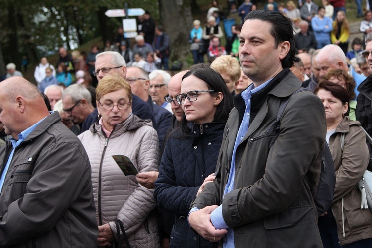 12. Pielgrzymka Rodzin Diecezji Bielsko-Żywieckiej do Kalwarii Zebrzydowskiej - 2019, cz. 1