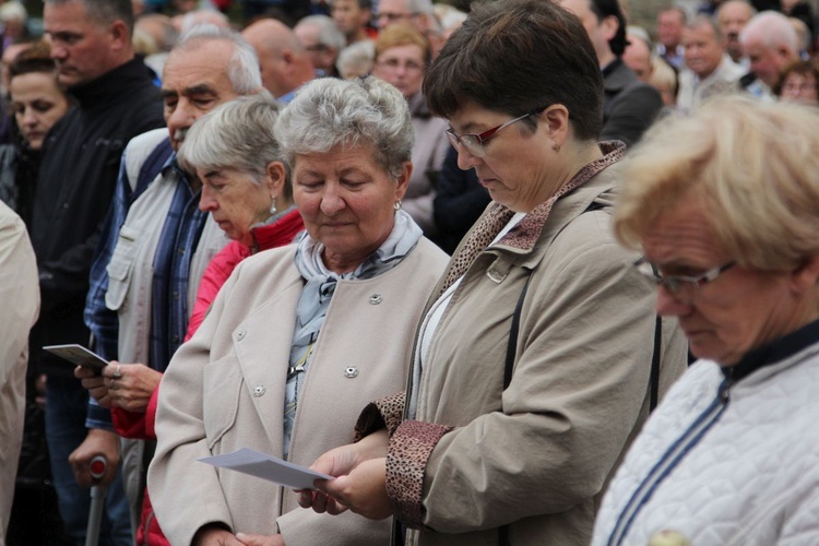 12. Pielgrzymka Rodzin Diecezji Bielsko-Żywieckiej do Kalwarii Zebrzydowskiej - 2019, cz. 1