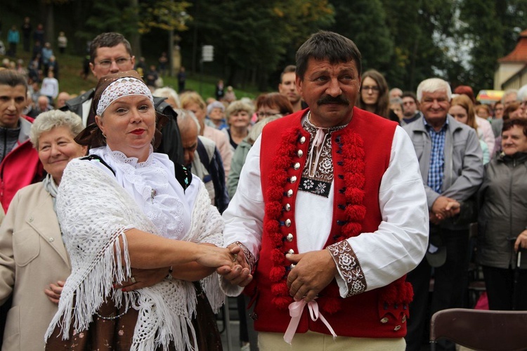 12. Pielgrzymka Rodzin Diecezji Bielsko-Żywieckiej do Kalwarii Zebrzydowskiej - 2019, cz. 1