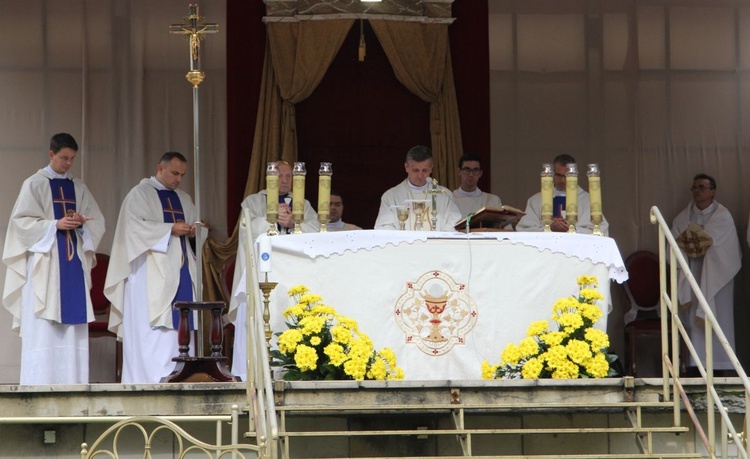 12. Pielgrzymka Rodzin Diecezji Bielsko-Żywieckiej do Kalwarii Zebrzydowskiej - 2019, cz. 1