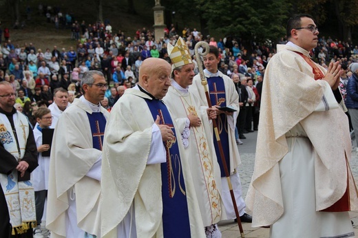 12. Pielgrzymka Rodzin Diecezji Bielsko-Żywieckiej do Kalwarii Zebrzydowskiej - 2019, cz. 1