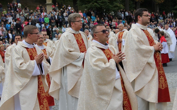 12. Pielgrzymka Rodzin Diecezji Bielsko-Żywieckiej do Kalwarii Zebrzydowskiej - 2019, cz. 1